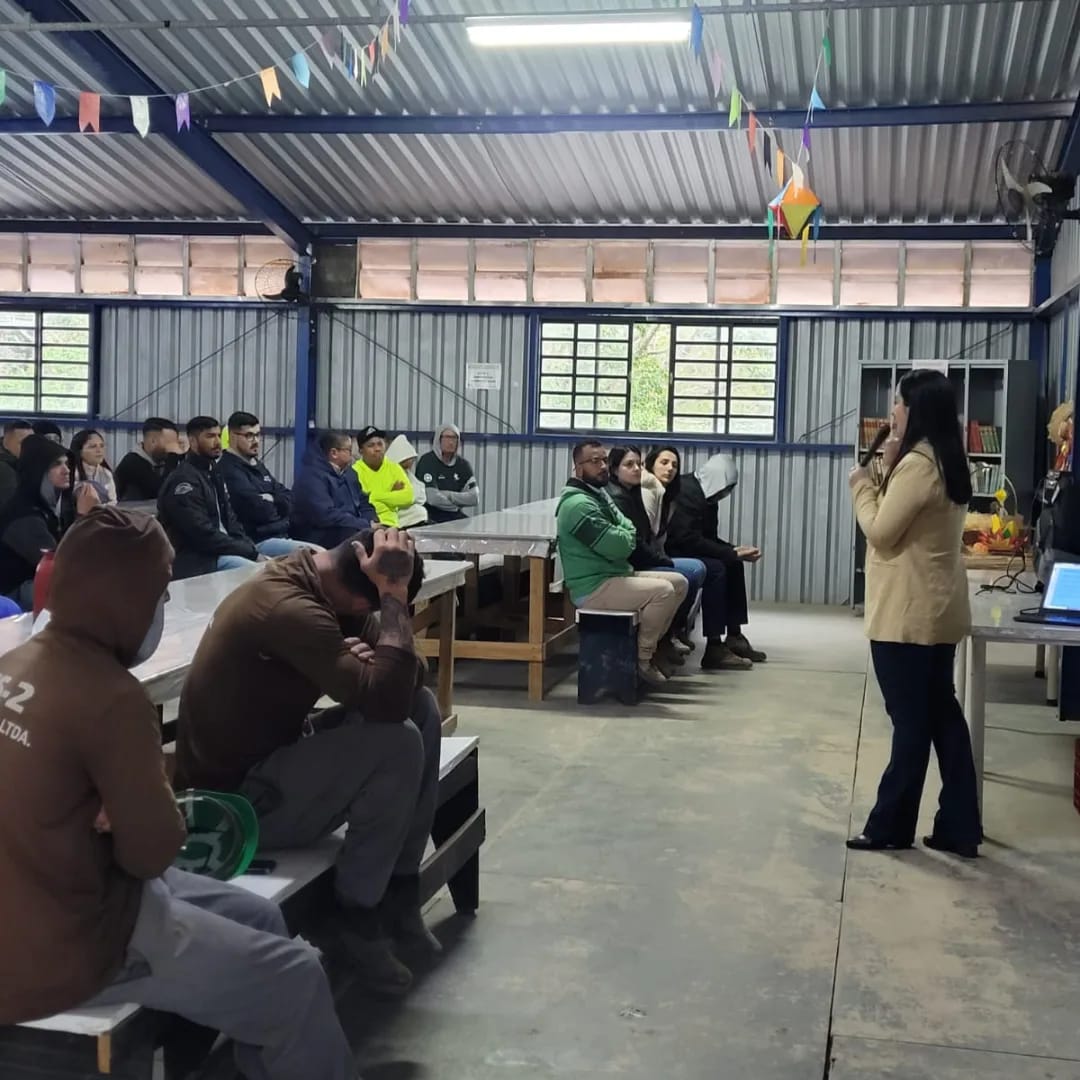 Treinamento corporativo com colaboradores
